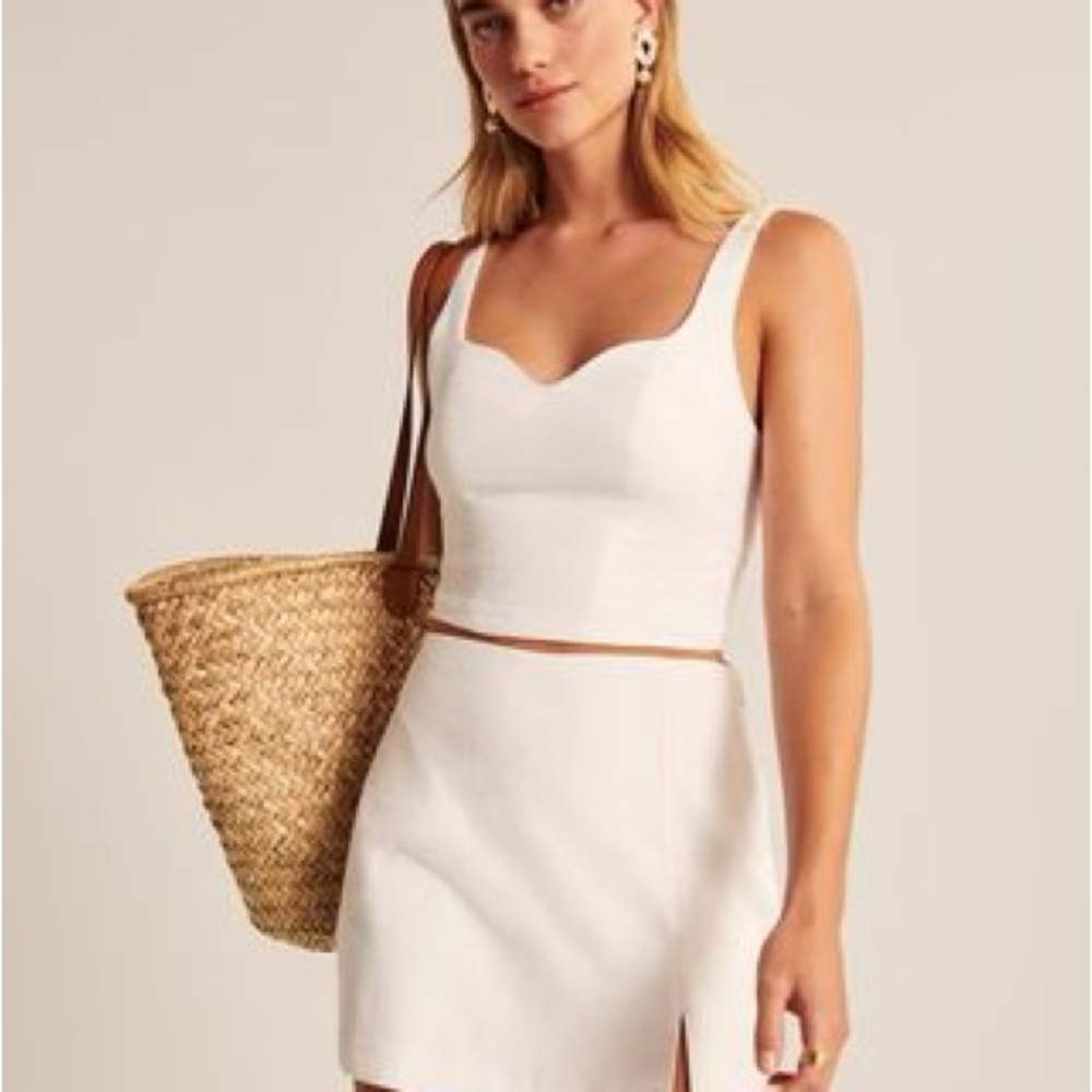 Abercrombie & Fitch White Mini Skirt